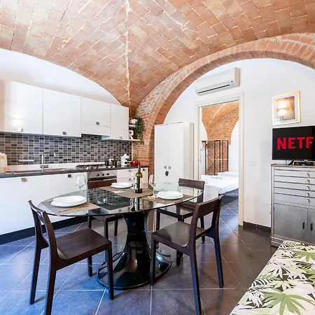 Appartement Private Jacuzzi Retreat Romantic In Grosseto's Historic Center *